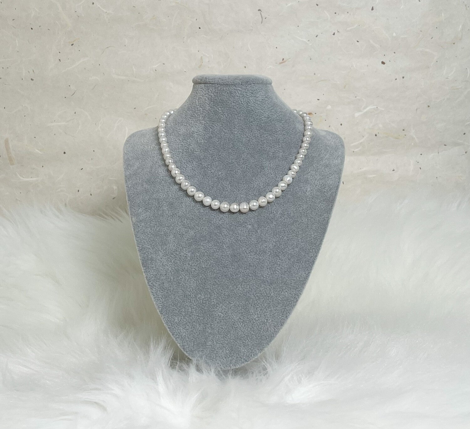 Jada Pearls Necklace