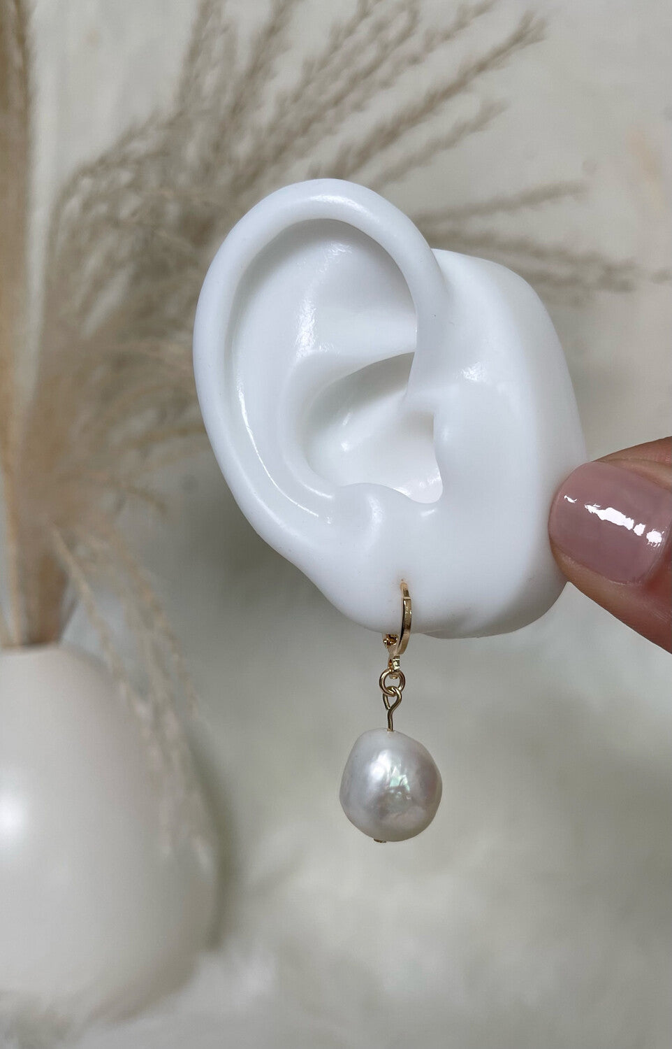 Pearls Gold Earrings