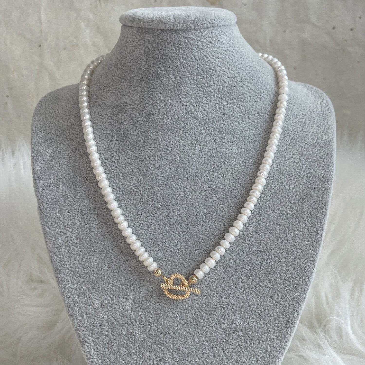 Silvi Necklace