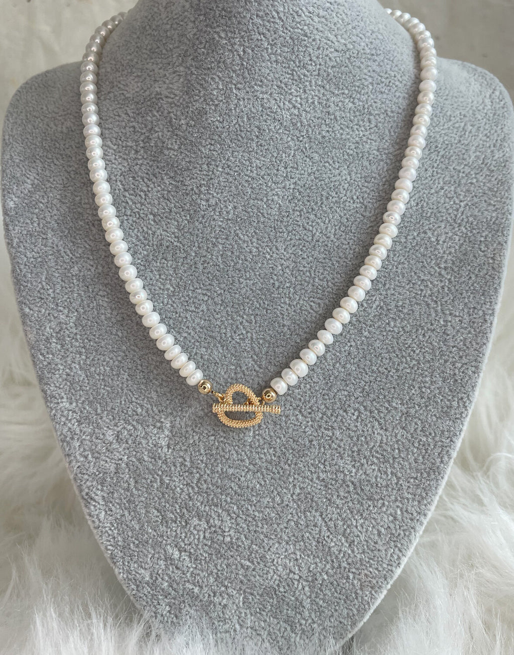 Silvi Necklace