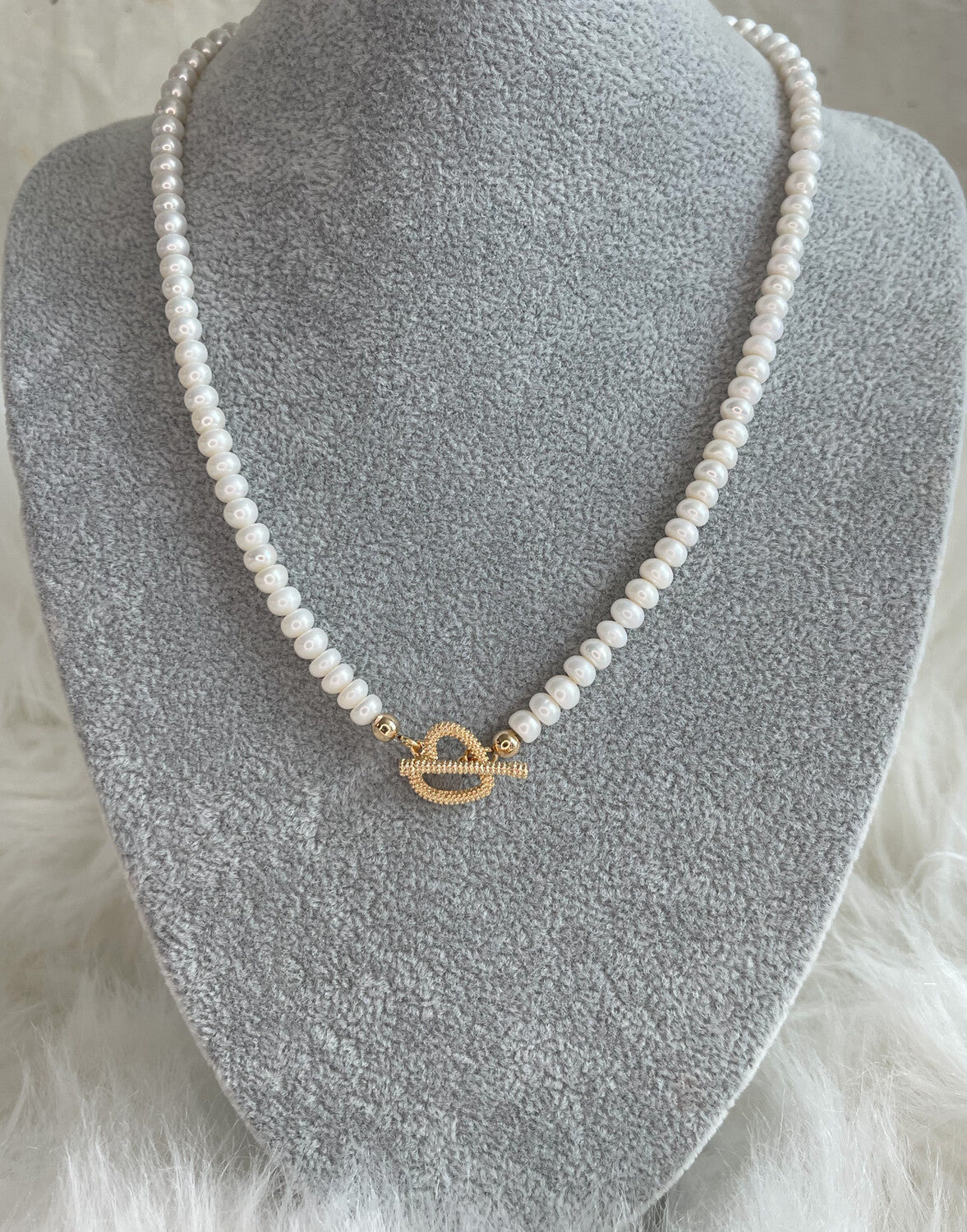 Silvi Necklace