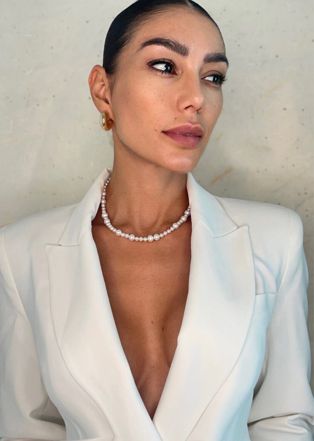 Kya Pearls Necklace