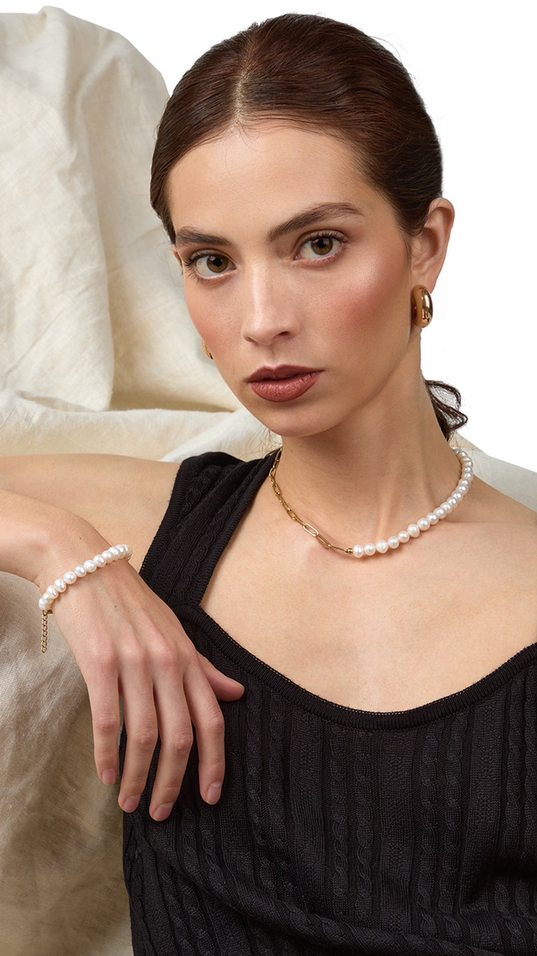 Alexia gold pearls Necklace