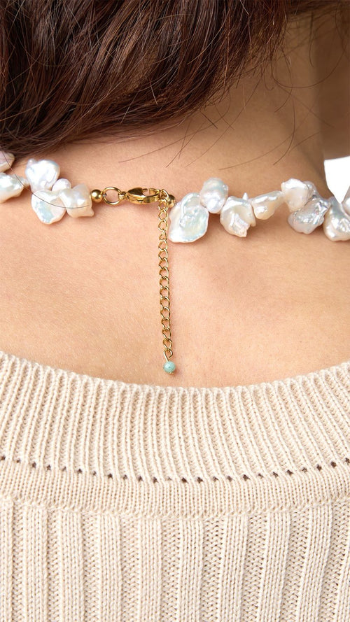Antonia pearls necklace